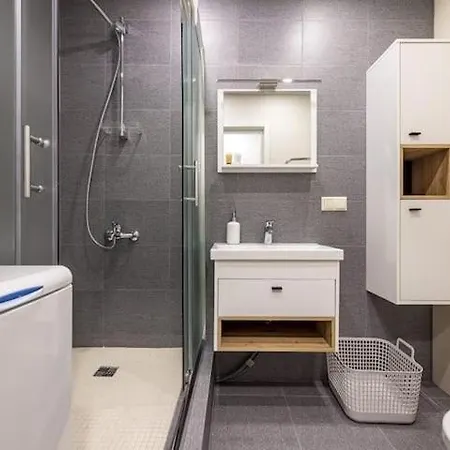 Apartment Pusyno 1 *